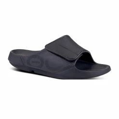 Oofos Men’s OOahh Sport Flex Sandal- Matte Black