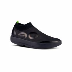 Oofos Men’s OOmg EeZee Mid Shoe – Black 7 Oofos Men’s OOmg EeZee Mid Shoe – Black -Casual sneakers Sales OO M SHOES 5083BLKBLKM8 2
