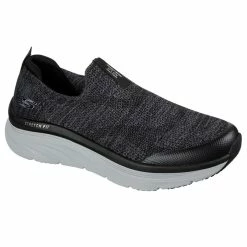 Skechers Relaxed Fit D’Lux Walker – Quick Upgrade – BKW